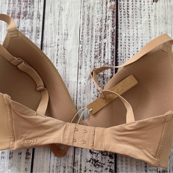Skims Wireless Form T-shirt Bra Clay 32DDD - Picture 4 of 6